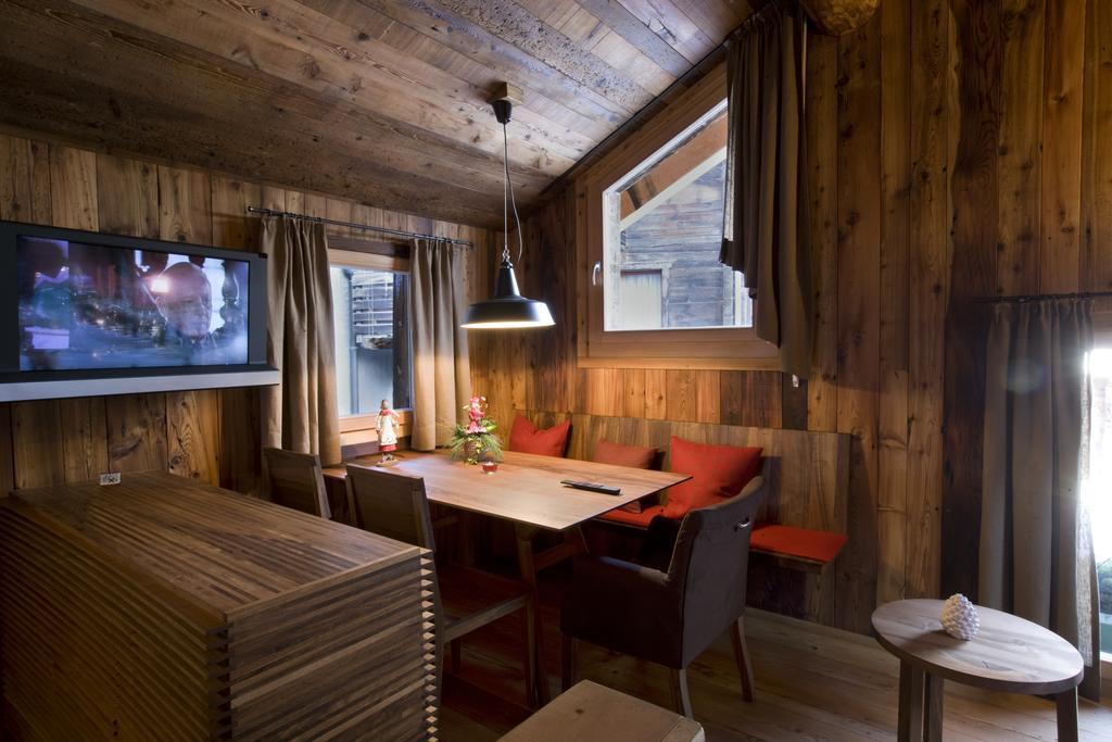 צרמט Chalet Z'Gogwaergji חדר תמונה